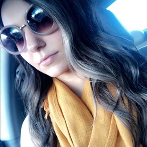 Meet your Posher, Amanda